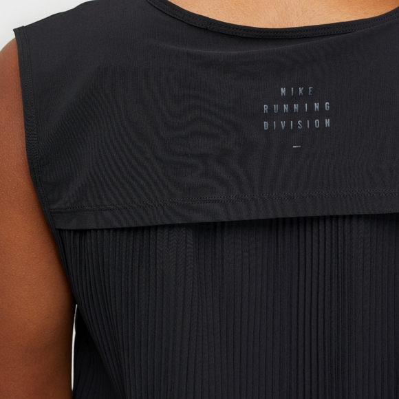 NWT size XL Nike running tank - Picture 3 of 12